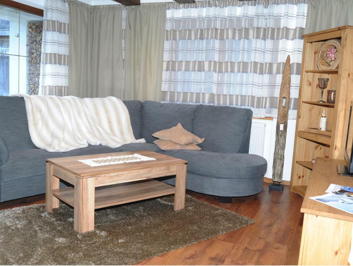 Ferienwohnung Bergler Тринс Экстерьер фото